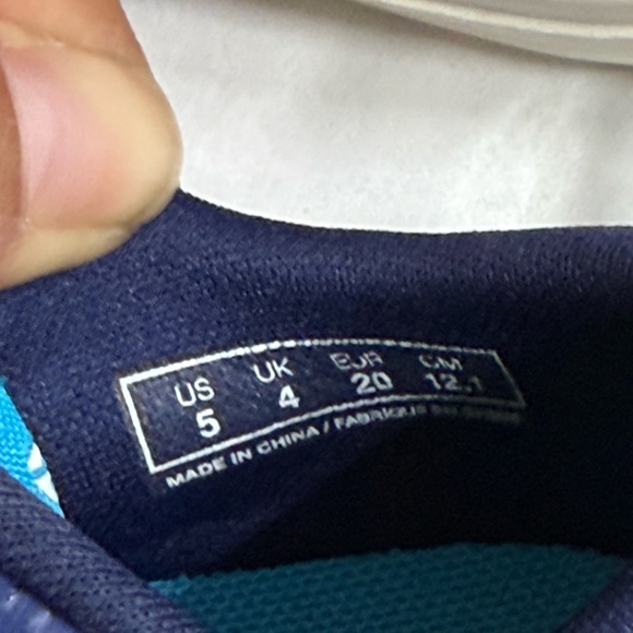 People Kids Navy Blue Sneakers - Picture 6 of 9